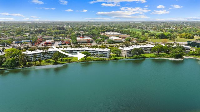 126 Southampton B, West Palm Beach, FL 33417