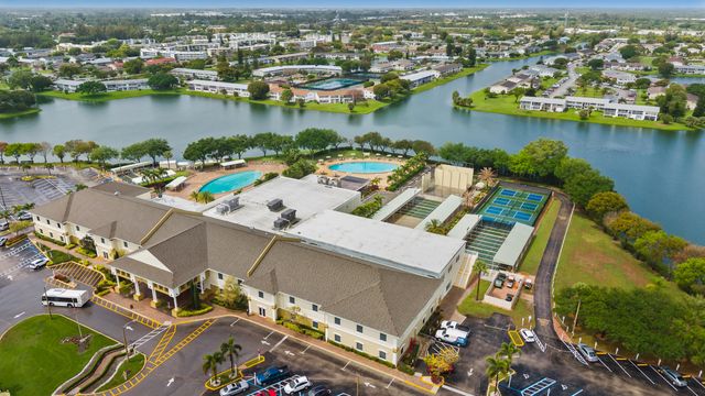 126 Southampton B, West Palm Beach, FL 33417