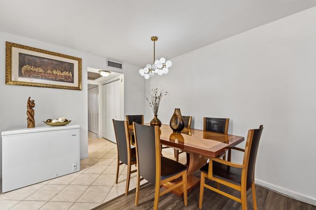 126 Southampton B, West Palm Beach, FL 33417