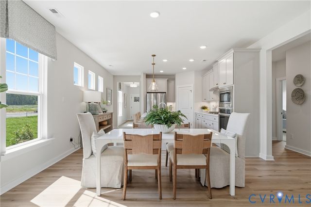 9003 Szalay Ln, Ashland, VA 23005
