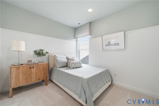 9003 Szalay Ln, Ashland, VA 23005