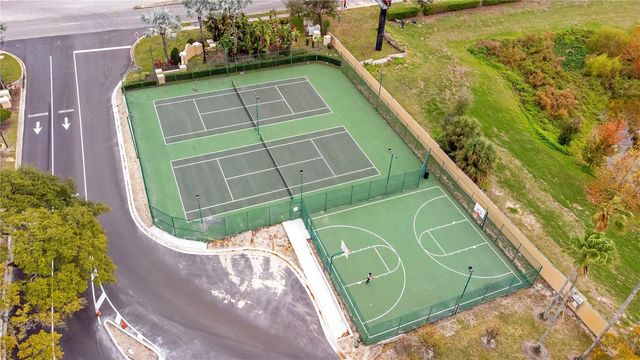 8813 LATREC AVENUE 206, Orlando, FL 32819