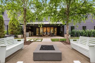 2804 Hawthorne Pl, Nashville, TN 37212