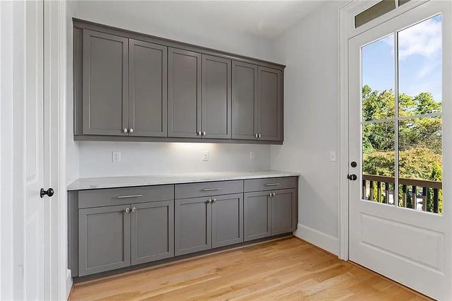 2196 Niles NE Place, Atlanta, GA 30324