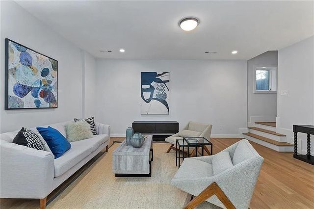 2196 Niles NE Place, Atlanta, GA 30324