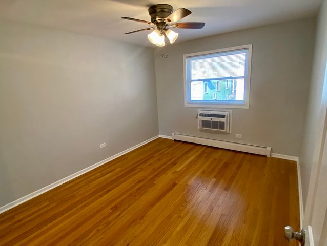 7200 Adams Street 5, Forest Park, IL 60130