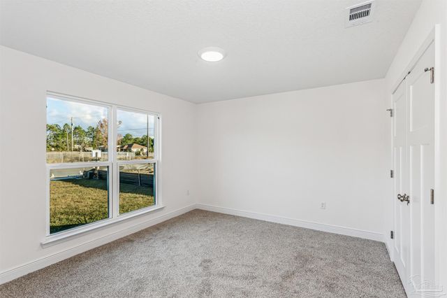 4924 E Spencer Field Rd, Pace, FL 32571