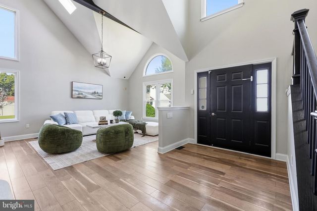 56 OWLS NEST CIR, Bear, DE 19701