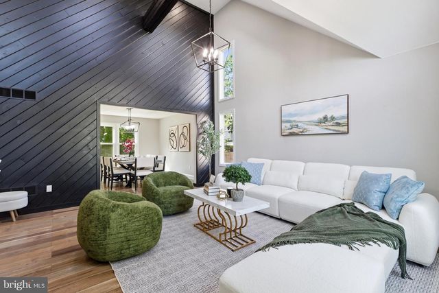 56 OWLS NEST CIR, Bear, DE 19701