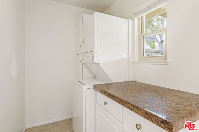 44122 Village 44, Camarillo, CA 93012