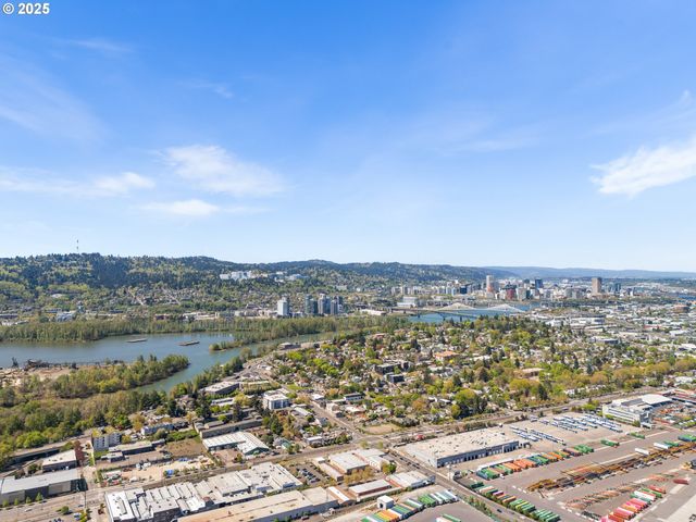 5185 Se 28th Ave 9, Portland, OR 97202