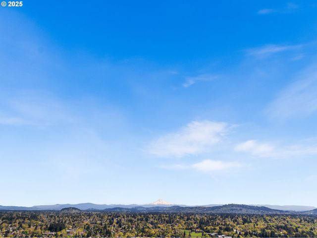 5185 Se 28th Ave 9, Portland, OR 97202