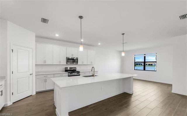 19100 Hanley BLVD, Estero, FL 33928