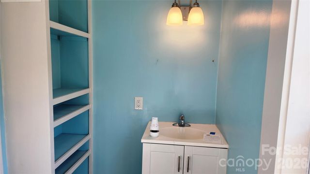 431 Ashworth Circle, Marion, NC 28752