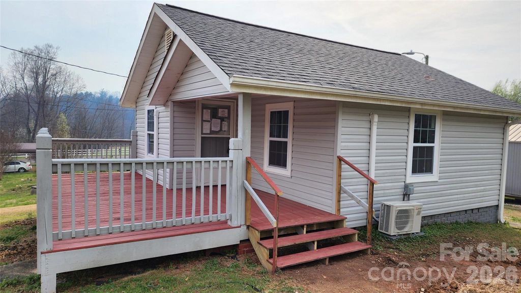 431 Ashworth Circle, Marion, NC 28752