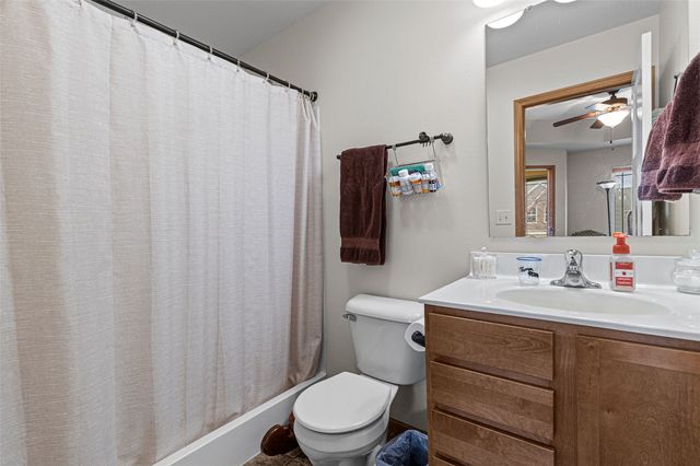 922 Ryan Court, Iowa City, IA 52246