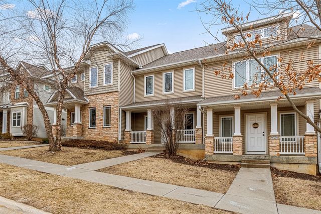 922 Ryan Court, Iowa City, IA 52246