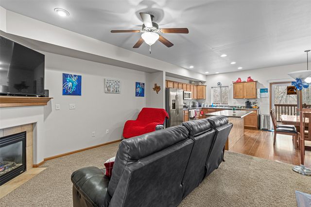 922 Ryan Court, Iowa City, IA 52246