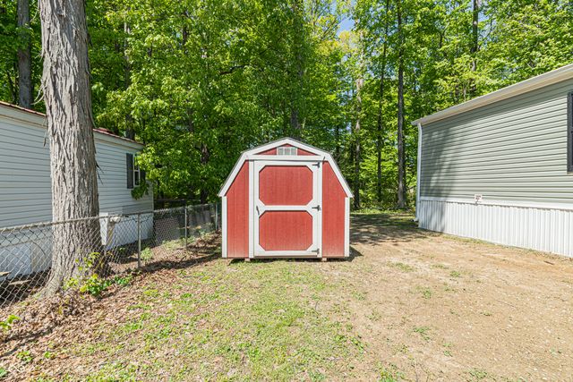 155 Lazy River Road, Cloverdale, IN 46120