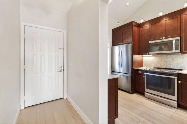701 Seafarer Circle 504, Jupiter, FL 33477