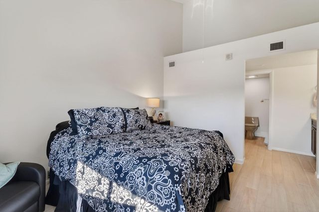 701 Seafarer Circle 504, Jupiter, FL 33477