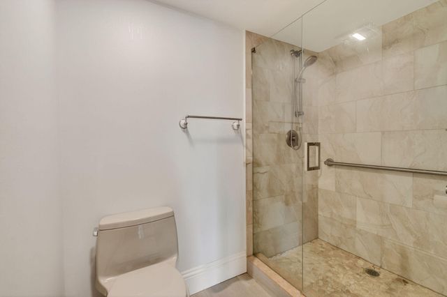 701 Seafarer Circle 504, Jupiter, FL 33477