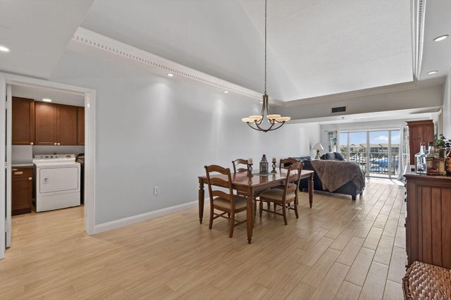 701 Seafarer Circle 504, Jupiter, FL 33477