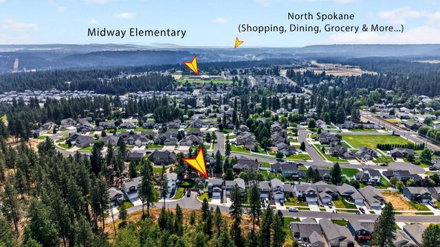 806 E Canterbury Ln, Colbert, WA 99005