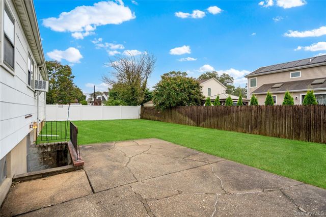 1235 11th Street, West Babylon, NY 11704