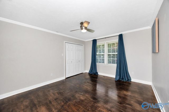 3310 Whitesburg Drive, Huntsville, AL 35802