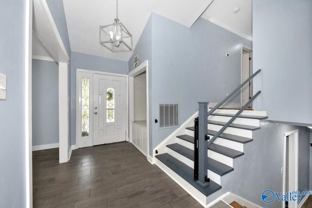 3310 Whitesburg Drive, Huntsville, AL 35802