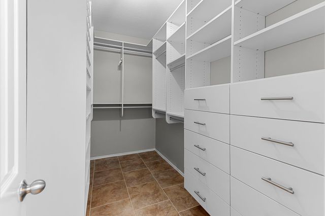 8620 Neider DR, Austin, TX 78749