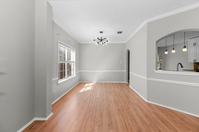 8620 Neider DR, Austin, TX 78749