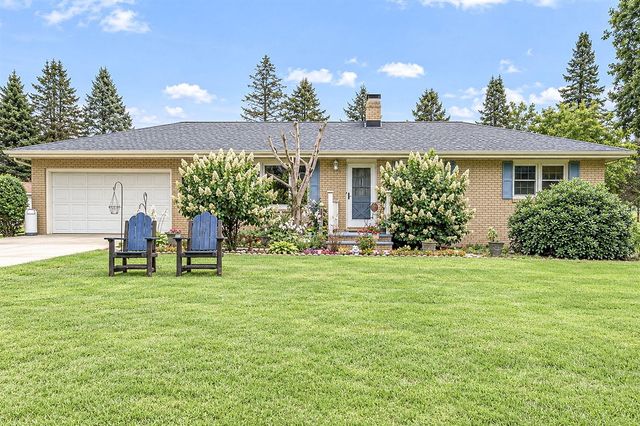 9557 Cleveland Avenue, Baroda, MI 49101