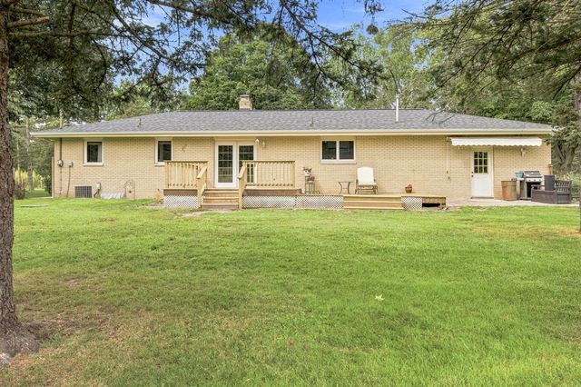 9557 Cleveland Avenue, Baroda, MI 49101
