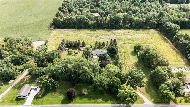 9557 Cleveland Avenue, Baroda, MI 49101