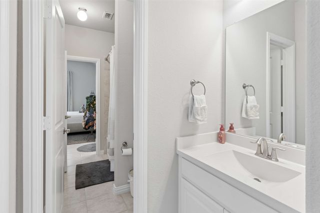 3290 Brookglen Drive, Lewisville, TX 75010