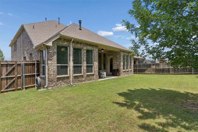 3290 Brookglen Drive, Lewisville, TX 75010