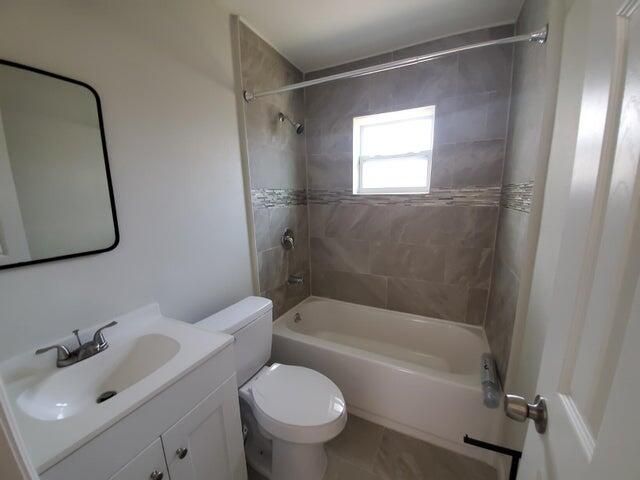 1508 N 16th Street B, Fort Pierce, FL 34950