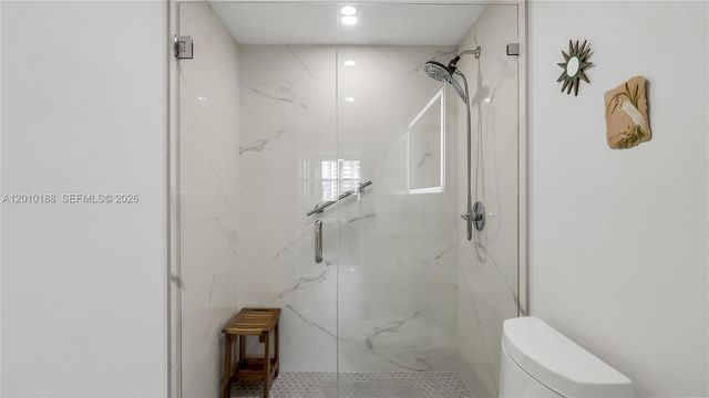 300 Bayview Drive 605, Sunny Isles Beach, FL 33160