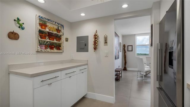 300 Bayview Drive 605, Sunny Isles Beach, FL 33160