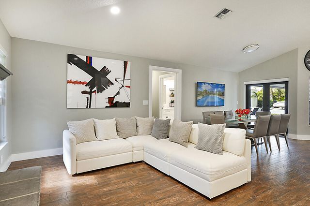 16966 91st Place N, The Acreage, FL 33470