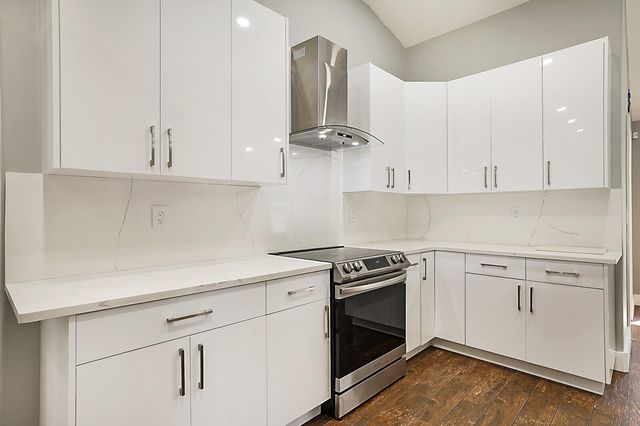 16966 91st Place N, The Acreage, FL 33470