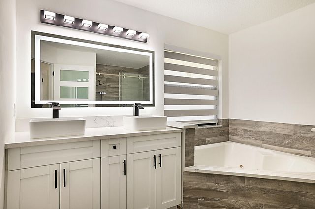 16966 91st Place N, The Acreage, FL 33470