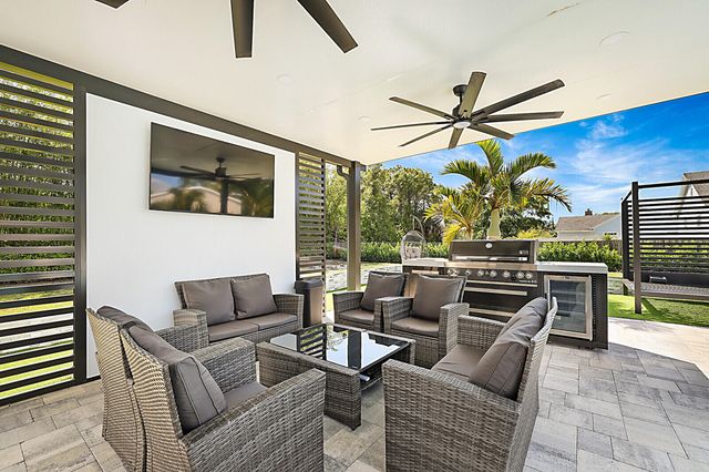 16966 91st Place N, The Acreage, FL 33470