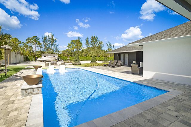 16966 91st Place N, The Acreage, FL 33470