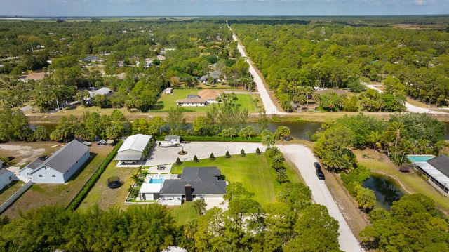16966 91st Place N, The Acreage, FL 33470