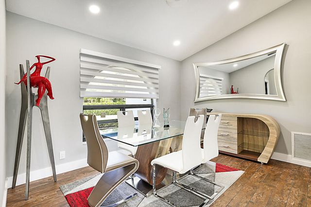 16966 91st Place N, The Acreage, FL 33470