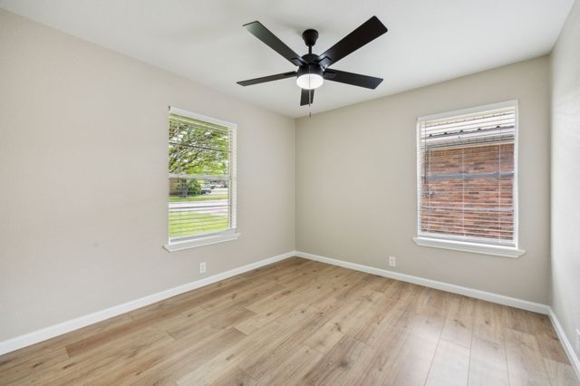 1006 N Grant Drive, Sherman, TX 75092