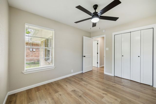 1006 N Grant Drive, Sherman, TX 75092